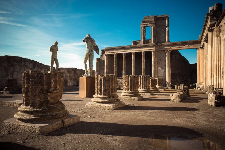 RIAPRE IL PARCO ARCHEOLOGICO DI Pompei