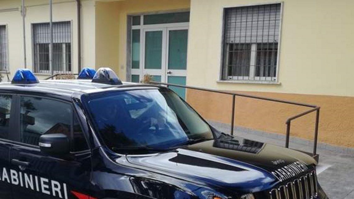 Occupazione abusiva di alloggio: intervengono i carabinieri