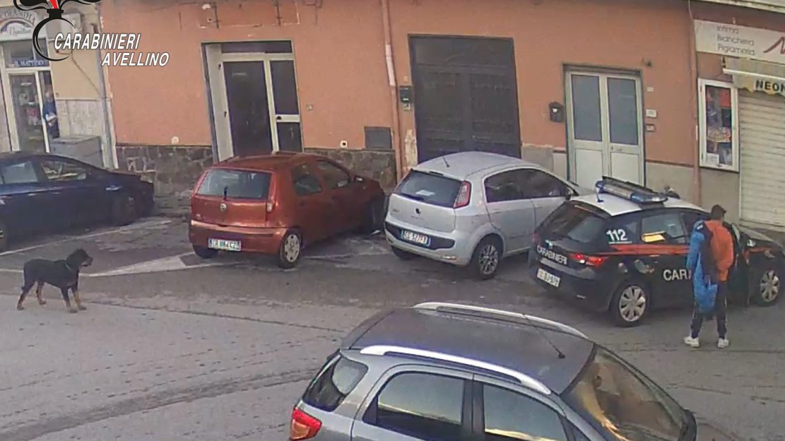 Baiano, 28enne arrestato per violenza, resistenza e lesioni a pubblico ufficiale.