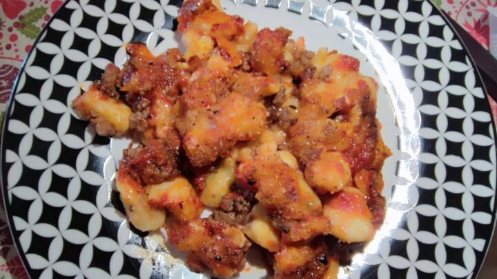 Gnocchi con ragù al forno