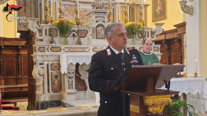 CARABINIERI IN CHIESA PER DIFENDERE GLI ANZIANI DALLE TRUFFE